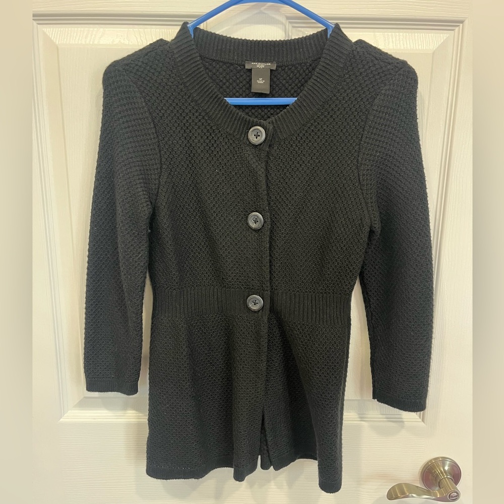 Women’s Ann Taylor cardigan